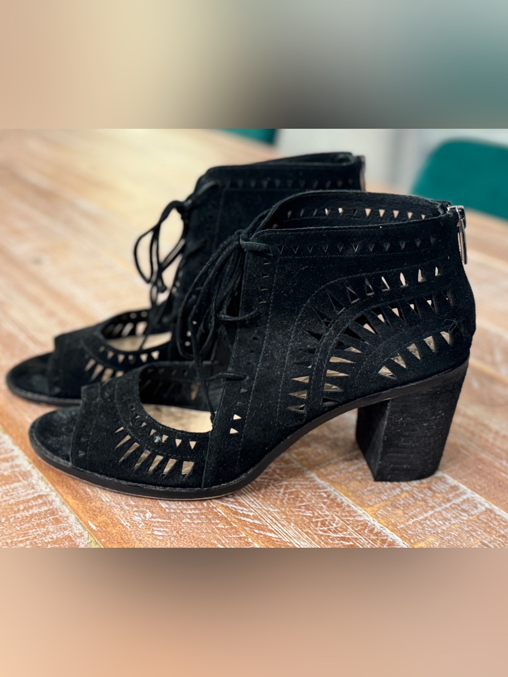 Vince Camuto Tressa Black Suede Cutout Lace Up Peep Toe Booties Size 9